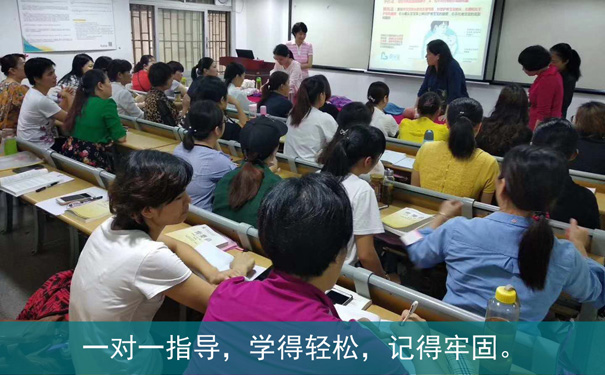 学月嫂需要多少钱学费